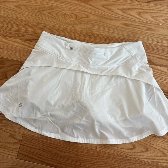 Lululemon Play Off The Pleats Skirt - Picture 3 of 3